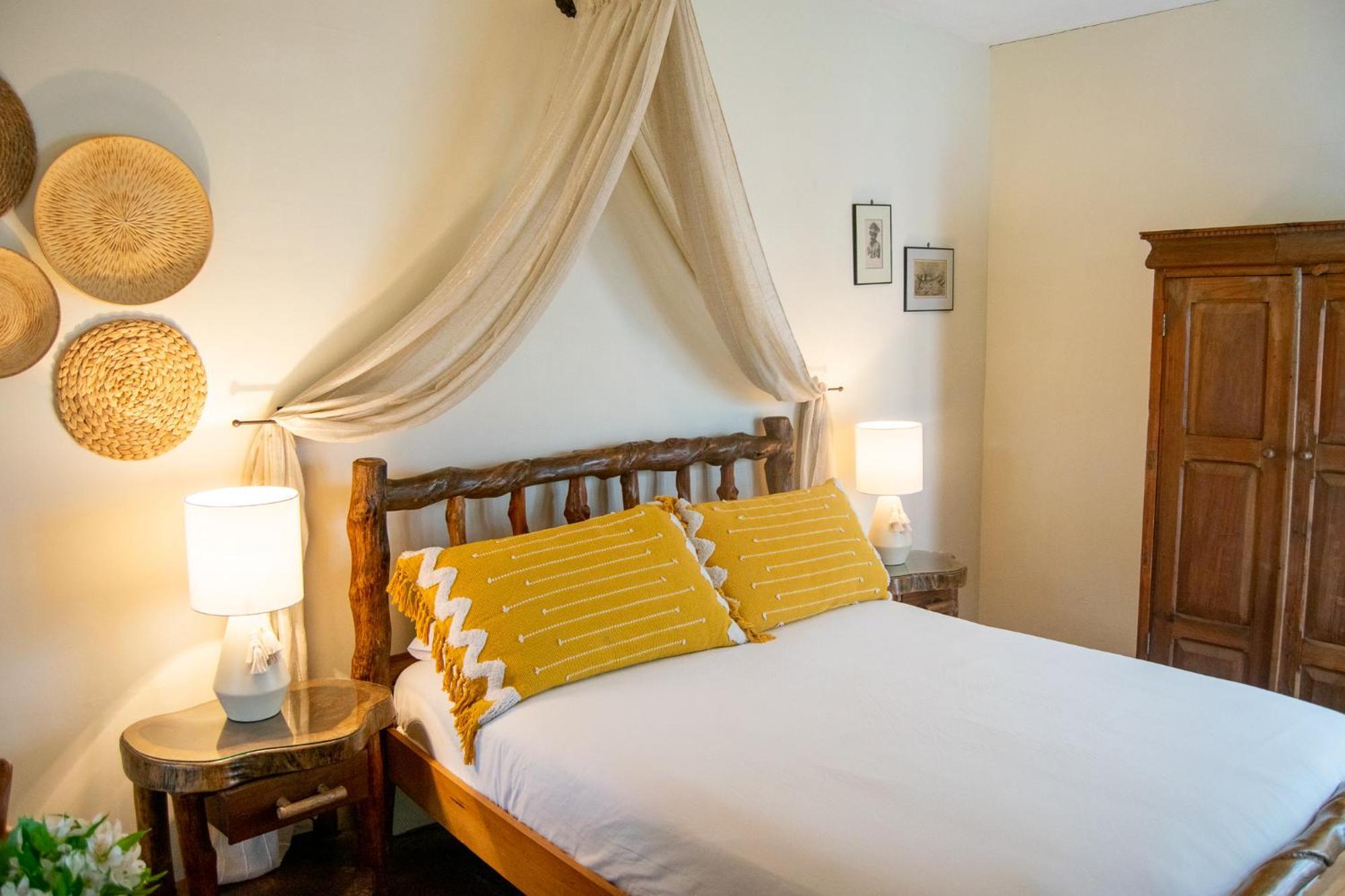 אנטיגואה גואטמלה Hotel La Villa Serena חדר תמונה
